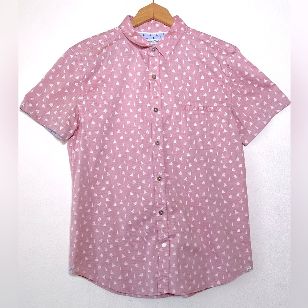 NWOT L club preppy yachtcore nautical pink salmon sailboats tailored old money